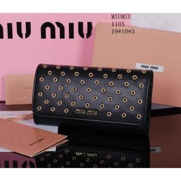 2026春夏 SALE!今季 2026春夏 MIUMIU ミュウミュウ 財布 1105.111.