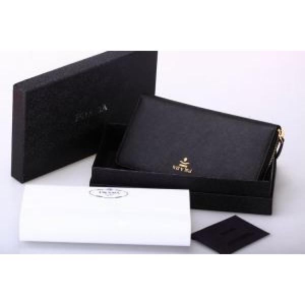 完売品！ 2026春夏 PRADA プラダ 財布 1188.105.