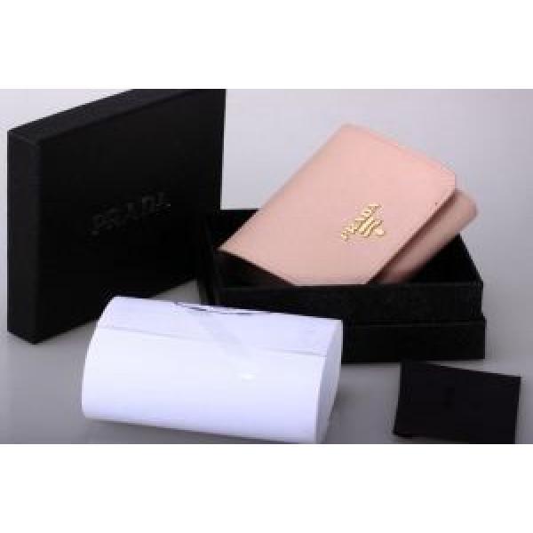 値下げ！ 2026春夏 PRADA プラダ 財布 0176.105.