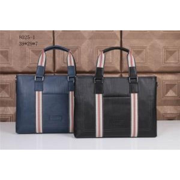 首胸ロゴ 2026春夏 BURBERRY バーバリー  ハンドバッグ 8025-1  2色可選.47.