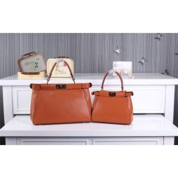 2025 FENDI フェンディ 高級感演出 レディースバッグ 8839.150.