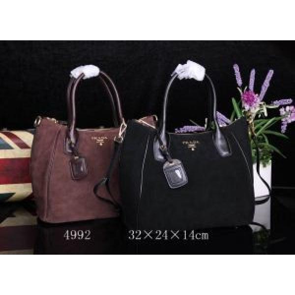 PRADA プラダ 2026 贈り物にも◎ レディースバッグ 2色可選 4992.68.
