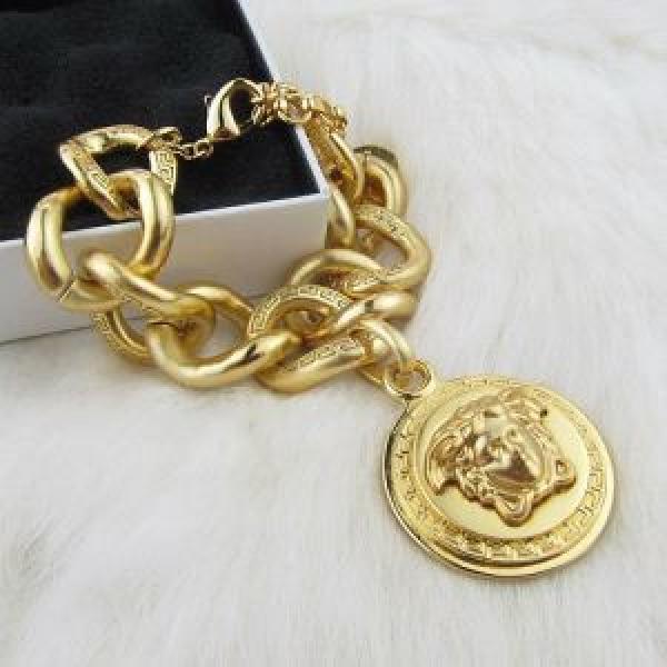 2026 VERSACE ヴェルサーチ 超人気美品◆ ブレスレット 5104.223.