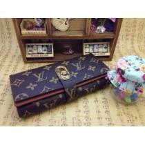 2026 SALE!今季 LOUIS VUITTON ルイ ヴィトン スナップボタン式開閉 レディース財布.108.