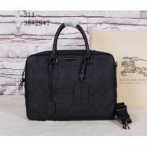 BURBERRY バーバリー 大人気☆NEW!! 2026 メンズ用 手持ち&ショルダー掛け 311.47.