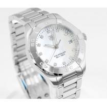 定番アイテムTAG HEUER タグ・ホイヤー偽物　アクアレーサー ダイヤ 腕時計.208.