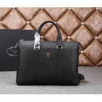 PRADA プラダ 2025 完売品！メンズ用 手持ち&ショルダー掛け 8825-1.57.