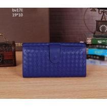 売れ筋 2026春夏 BOTTEGA VENETA ボッテガ ブランド  財布 178.110.