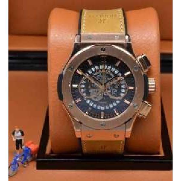 一味違うケーブル編みが魅力満点 2026 HUBLOT ウブロ 輸入?クオーツ?ムーブメント ラバー 男性用腕時計 3色可選.178.