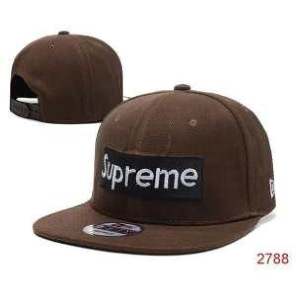 一味違うケーブル編みが魅力満点 2026春夏 SUPREME シュプリーム 帽子