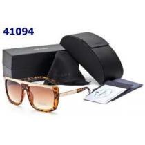 魅力ファッション 2026 春夏 プラダ サングラス