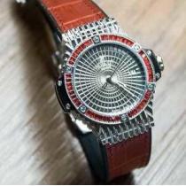 高級感溢れるデザイン 2026 HUBLOT ウブロ スイスムーブメント  女性用腕時計 7色可選.178.