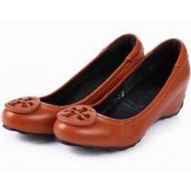 2026 春夏 Tory Burch トリー バーチ 欧米雑誌 インヒール レディース シューズ