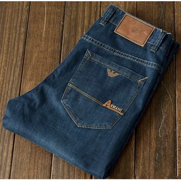ARMANIアルマーニ スーパーコピー人気大定番ストレートデニムパンツ