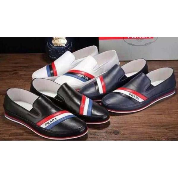 大人気☆NEW!! 2026 PRADA プラダ 偽物 カジュアルシューズ 2色可選