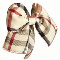 大人気☆NEW!!BURBERRY バーバリー 偽物チェック蝶結び カチューシャ ヘアアクセサリー