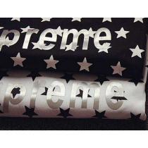 高級感演出 SUPREME シュプリーム コピー通販 光沢 半袖 Tシャツ 2色可選