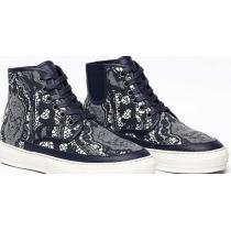 2026 alexander mcqueen アレキサンダー マックイーン 偽物ランニングシューズ 2色可選