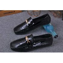 大人気☆NEW!! 2026 VERSACE ヴェルサーチ コピー通販 カジュアルシューズ