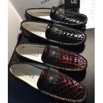 2026 VERSACE ヴェルサーチ  コピー通販 ビジネスシューズ 2色可選 エナメル革