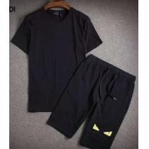 最旬アイテム FENDI フェンディ コピー品激安 半袖Tシャツ 上下セット 3色可選