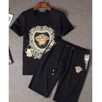 高級感演出 VERSACE ヴェルサーチ  コピー通販 半袖Tシャツ 上下セット 2色可選