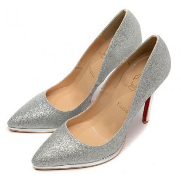 Christian Louboutinクリスチャンルブタン とんがりトウ ハイヒール パンプス ヒール高さ12CM