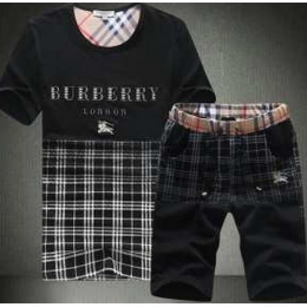 激安 ブランド　抜群の雰囲気が作れる! 2026 BURBERRY バーバリー 半袖Tシャツ 上下セット 2色可選