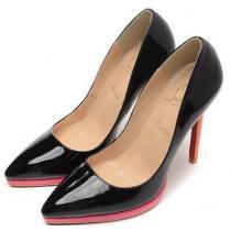 美脚効果抜群 2026 Christian Louboutinクリスチャンルブタン とんがりトウ ハイヒール 