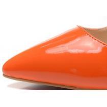 履き心地抜群  Christian Louboutinクリスチャンルブタン とんがりトウ ハイヒール ヒール高さ12CM