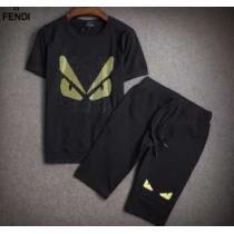 人気大人気☆NEW!! 2026 FENDI フェンディ 半袖Tシャツ 上下セット 2色可選