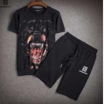 個性派激安 ブランド  2026 GIVENCHY ジバンシー 半袖Tシャツ 上下セット