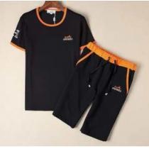 大特価 2026 HERMES エルメス 激安 通販 半袖Tシャツ 上下セット 2色可選