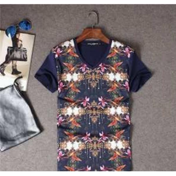 おしゃれに　2026春夏 人気が爆発 Dolce&Gabbana ドルチェ＆ガッバーナ 半袖Tシャツ 2色可選