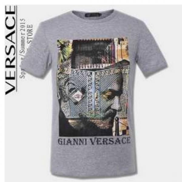 ブランドコピー商品　2026春夏 VERSACE ヴェルサーチ 半袖 Tシャツ 3色可選