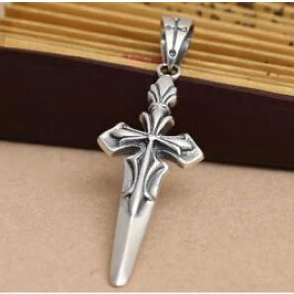 完売　2026希少 CHROME HEARTS クロムハーツ シルバー925 十字架 ペンダントトップ 男女兼用