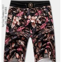 人気ファッション通販 2026 売れ筋！ VERSACE ヴェルサーチ ショートパンツ