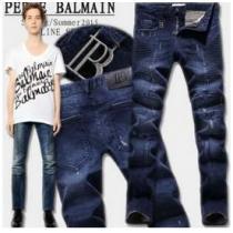 美品　 2026春夏 BALMAIN バルマン しわのデザイン 人気メンズデニム