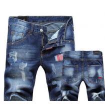 素敵！2026 DSQUARED2 ディースクエアード ダメージデニム 半ズボン ダメージ加工