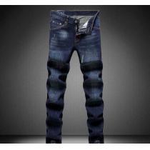 柔らかな質感 2026 DSQUARED2 ディースクエアードコピー デニムパンツ 耐久性に優れ