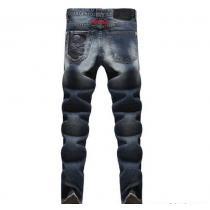 人気が爆発!　2026  PHILIPP PLEIN フィリッププレイン ダメージデニム 細身効果