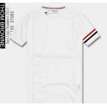 美品　2026トムブラウン THOM BROWNE ティーシャツ 着回し度抜群