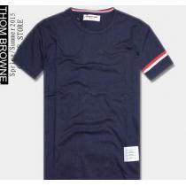 美品　2026トムブラウン THOM BROWNE ティーシャツ 着回し度抜群