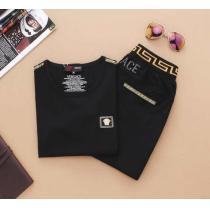 2026 大人気☆NEW! VERSACE ヴェルサーチ 半袖Tシャツ 上下セット 2色可選