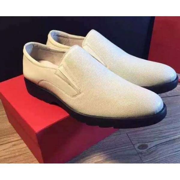 2026 落ち着いたカラー FERRAGAMO サルヴァトーレフェラガモ ビジネスシューズ