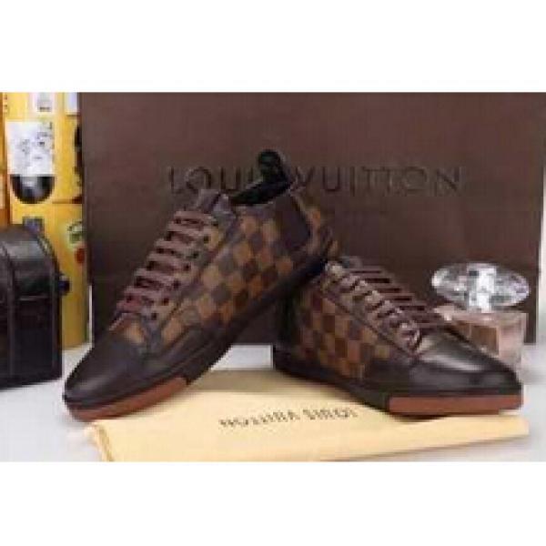 ファッション　 2026 LOUIS VUITTON ルイ ヴィトン 高級感演出する　ランニングシューズ 6色可選