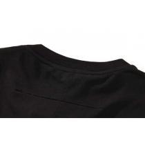 注目のアイテム GIVENCHY ジバンシー 相性抜群の半袖Tシャツ カップルペアルック