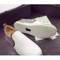 絶大な人気！ 2026 BOTTEGA VENETA ボッテガ ブランド カジュアルシューズ 2色可選