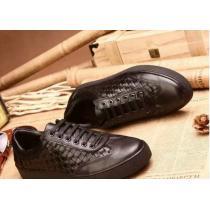 絶大な人気！ 2026 BOTTEGA VENETA ボッテガ ブランド フラットシューズ 透湿?防水素材採用