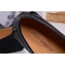 春夏シーズンにかなり重宝する Dolce&Gabbana ドルチェ＆ガッバーナ カジュアルシューズ メンズ 履き心地抜群